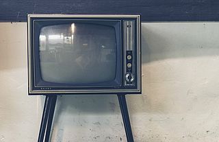 alter Fernseher